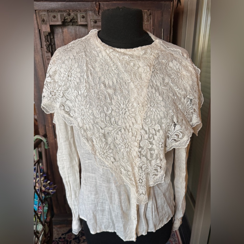 Linen  &   Lace